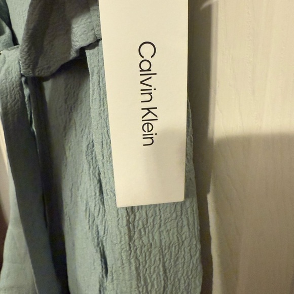 Calvin Klein woman’s size 2 romper light green stretch lightweight- NWT - Picture 5 of 6